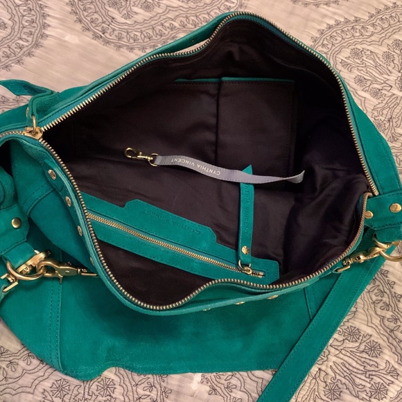 Cynthia Vincent Emerald Green Suede Boho Handbag - Picture 10 of 13
